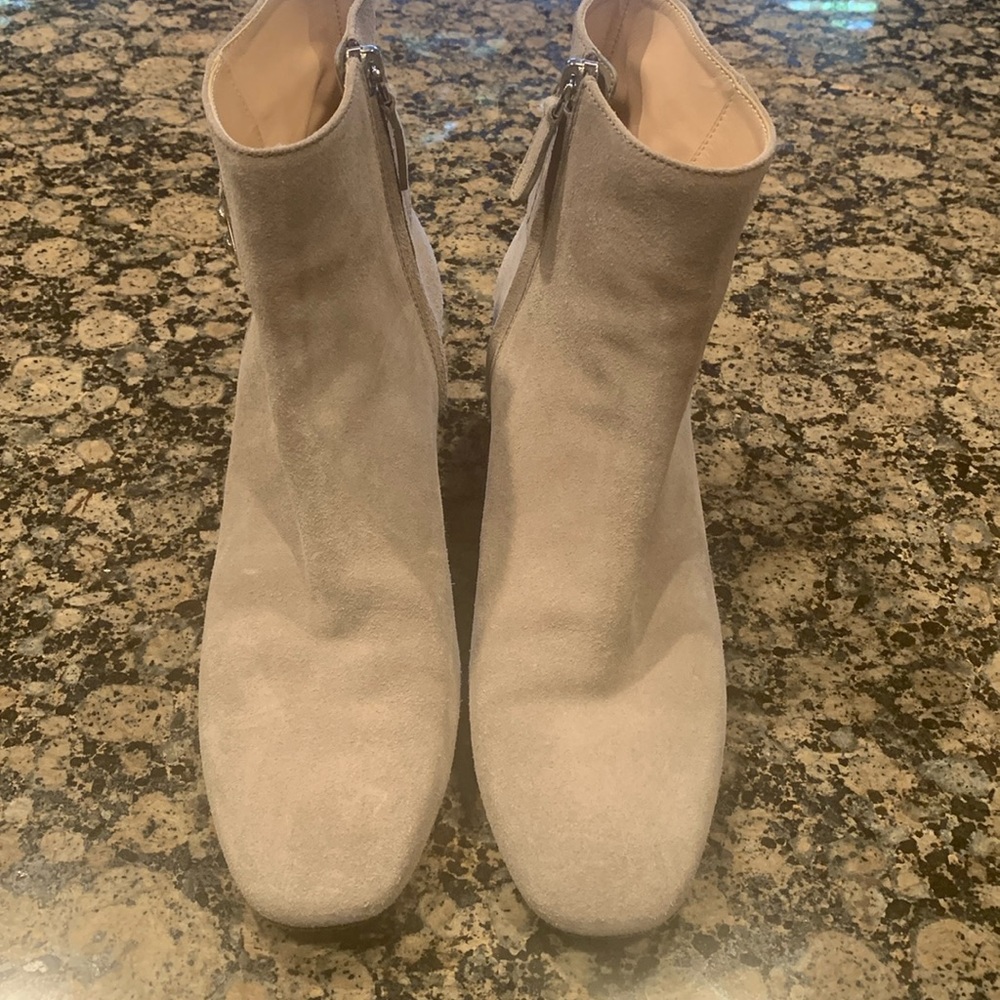 Tod’s Clay Suede Many Boot size 8.5